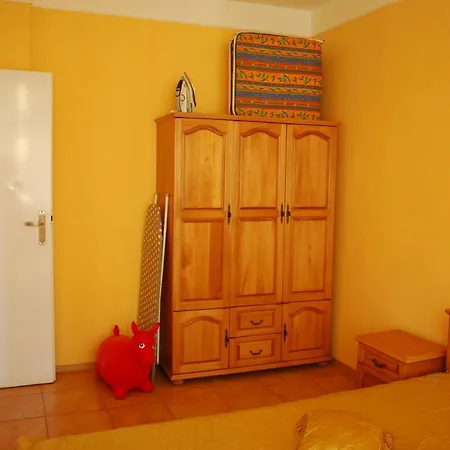 Central Plaza Studio V2